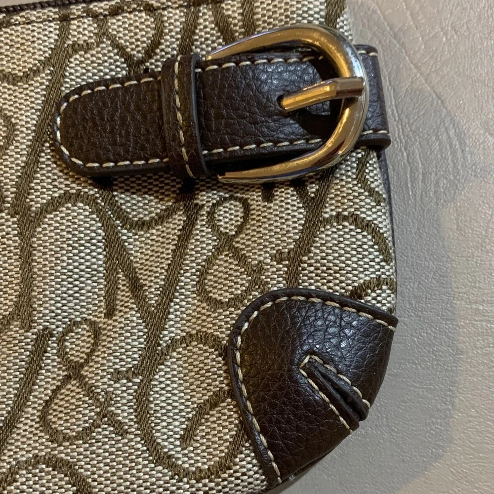 New York & Company Brown and Cream Logo Wristlet​​​